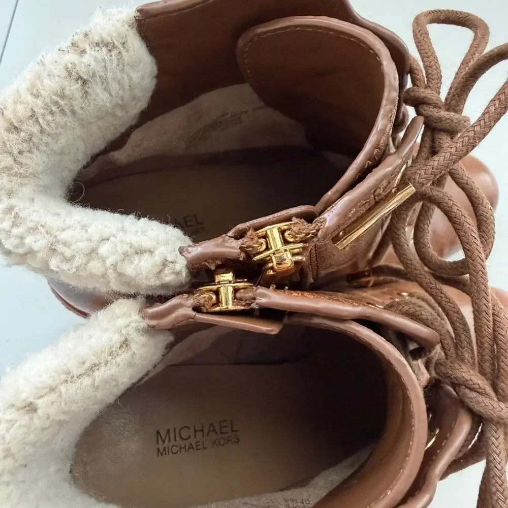 Michael Kors Kim Leather Carmel Distressed Stacked Heel Ankle Boots Size 7.5